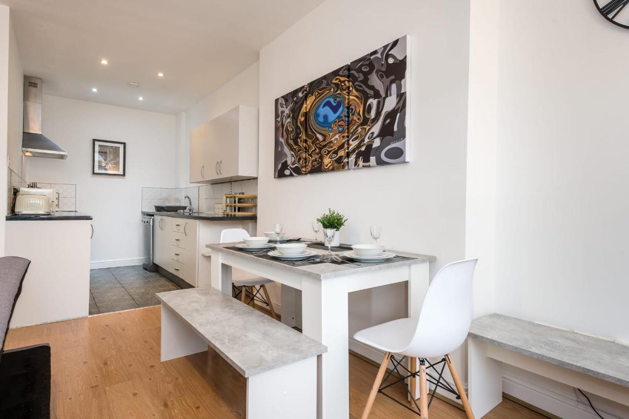 Superb Location, Lovely And Bright 2 Bed Apartment Liverpool Exterior photo